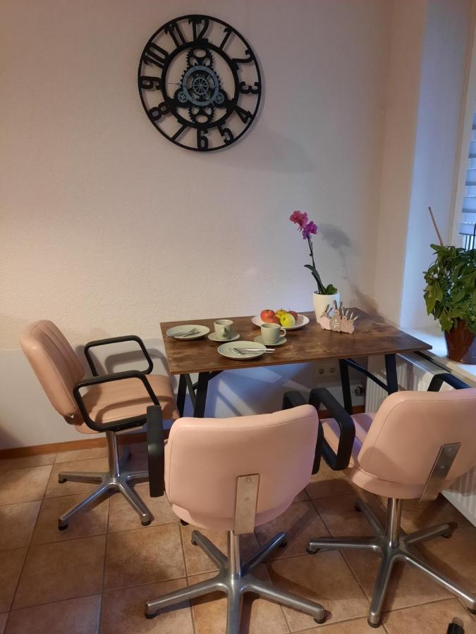 Appartamento Urlaub Im Friseursalon Sebnitz Esterno foto